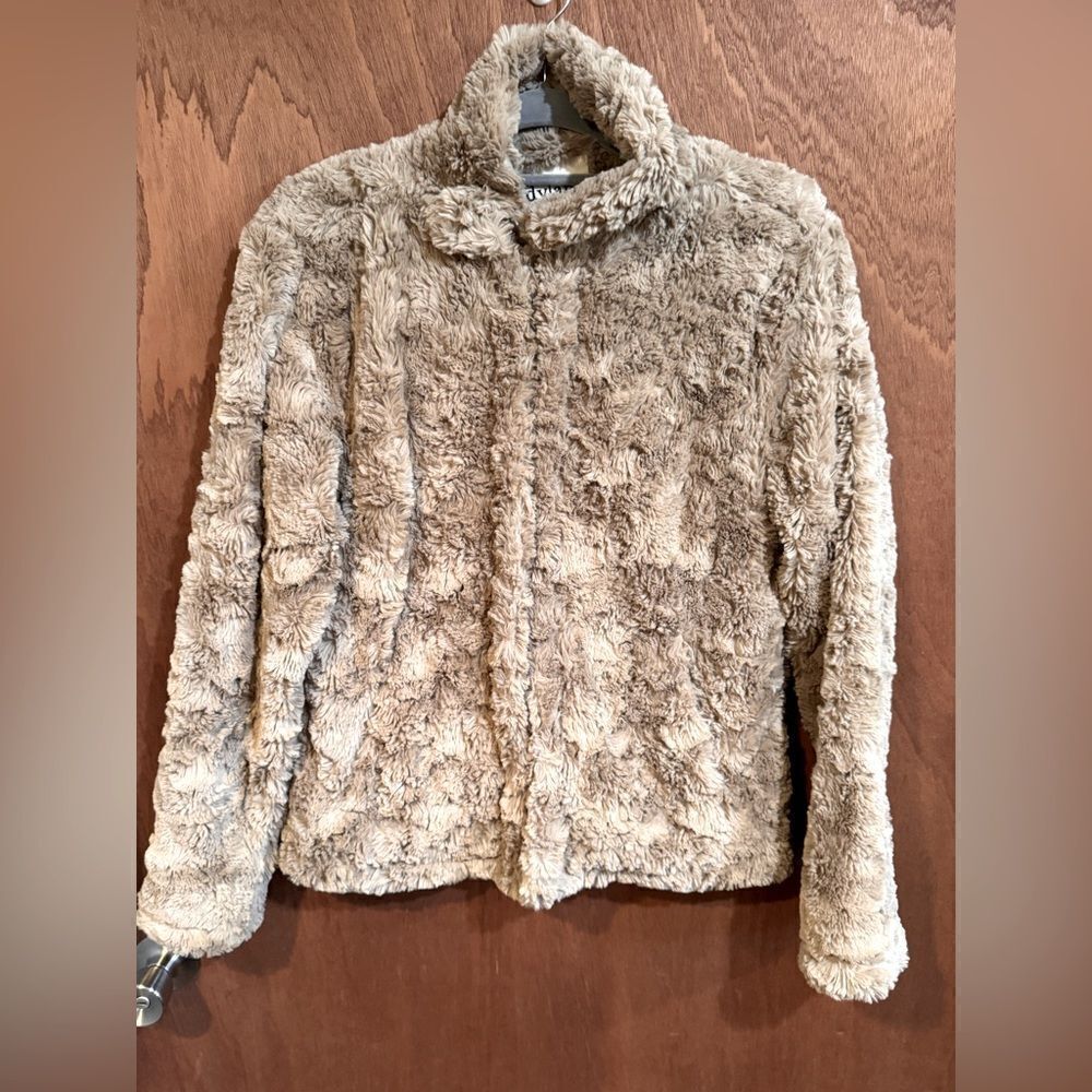 True grit by Dylan Sherpa tan pullover size S